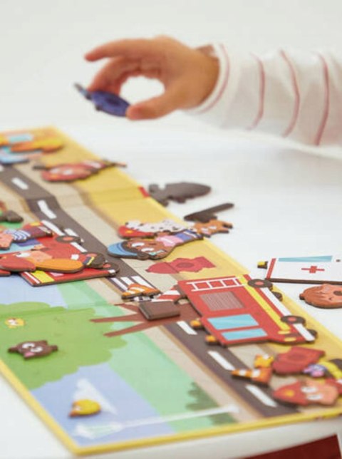 Magnetyczna Układanka Strażacy Magneti'stories 3+ Janod J05453