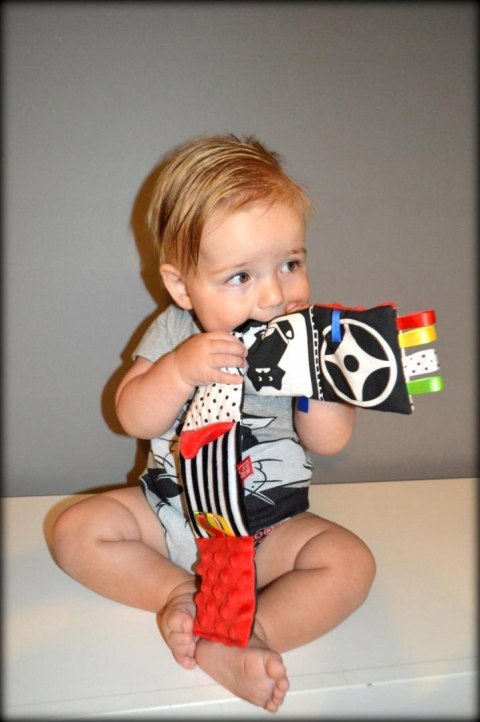 Kontrastowa Książeczka Sensoryczna czerwona Moms