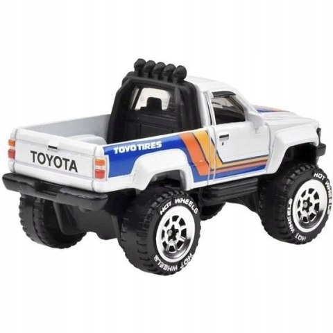 Hot Wheels 1:64 Tubular Trucks HRR98 Toyota Pickup Truck 1987 white