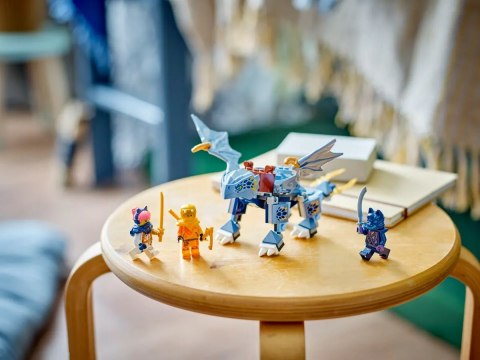 Lego Ninjago 71810 Mały smok Riyu