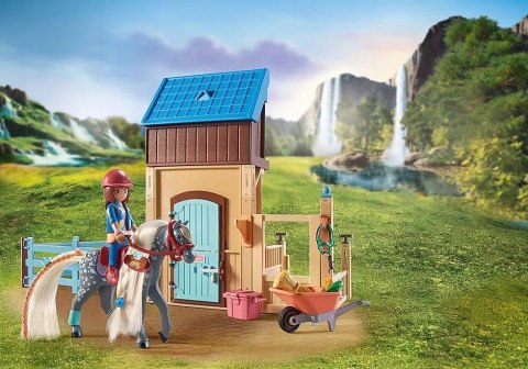 Playmobil Horses of Waterfall 71353 Amelia i Whisper z boksem stajennym