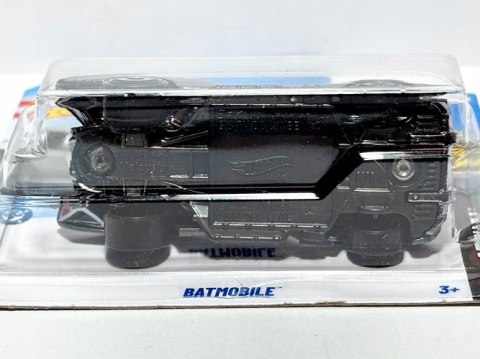 Samochodzik Hot Wheels JJH83 Batmobile Batman