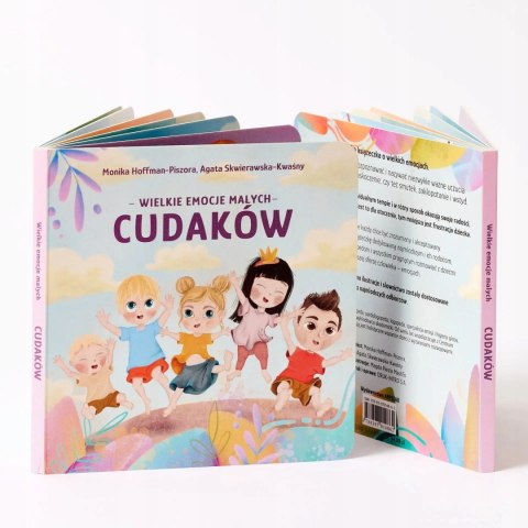 Wielkie emocje małych Cudaków, mała książeczka dla dzieci Cudaki