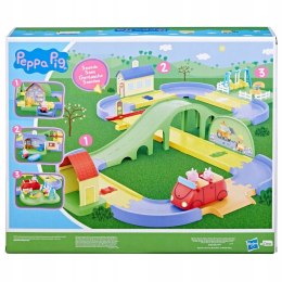 Świnka Peppa Tor Odjazdowa Wycieczka Peppy F4822 Hasbro Auto Figurki Zestaw